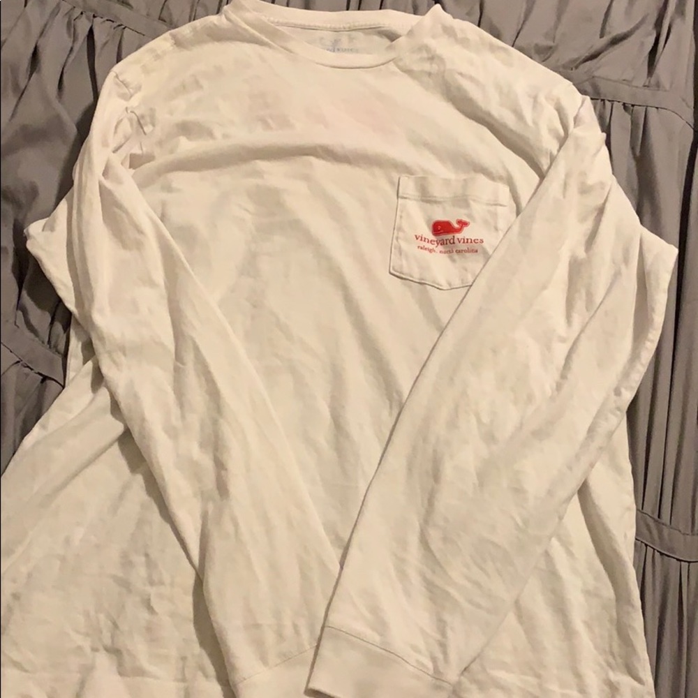 Vineyard vines long sleeve tee shirt